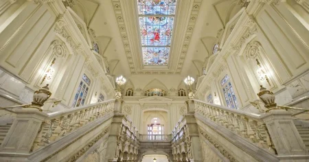 La Casa de Papel! Banco de Espanha abre pela primeira vez para visitas