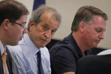 PL tem plano para pautar anistia na Câmara mesmo sem decisão de Motta