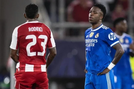 Rodinei relata experiência de marcar Vini Jr. na Champions League