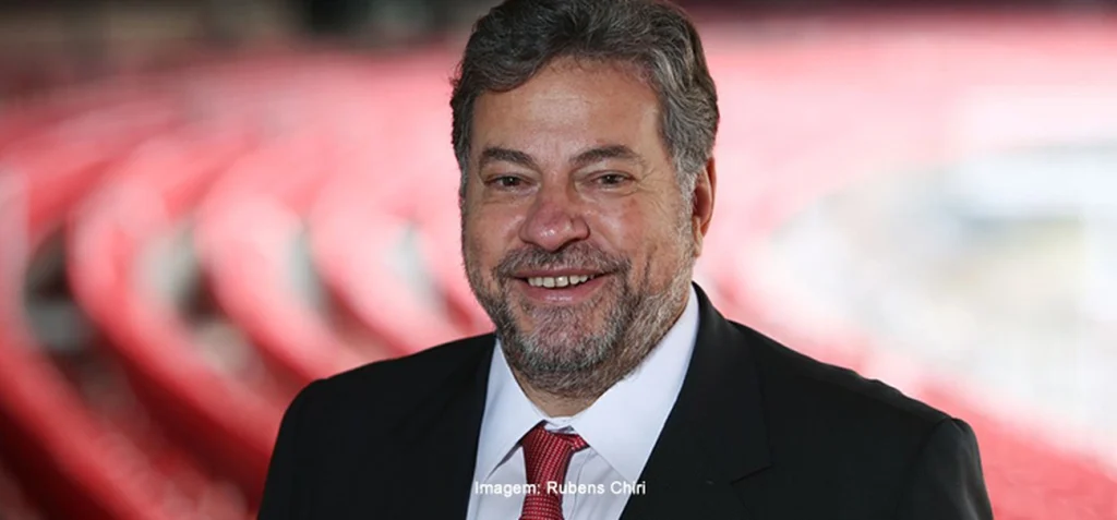 Impeachment de Julio Casares agora em 2026 pode derrubar presidente do São Paulo