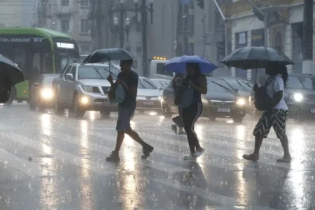 Todo o estado de SP está em alerta laranja para perigo de tempestade